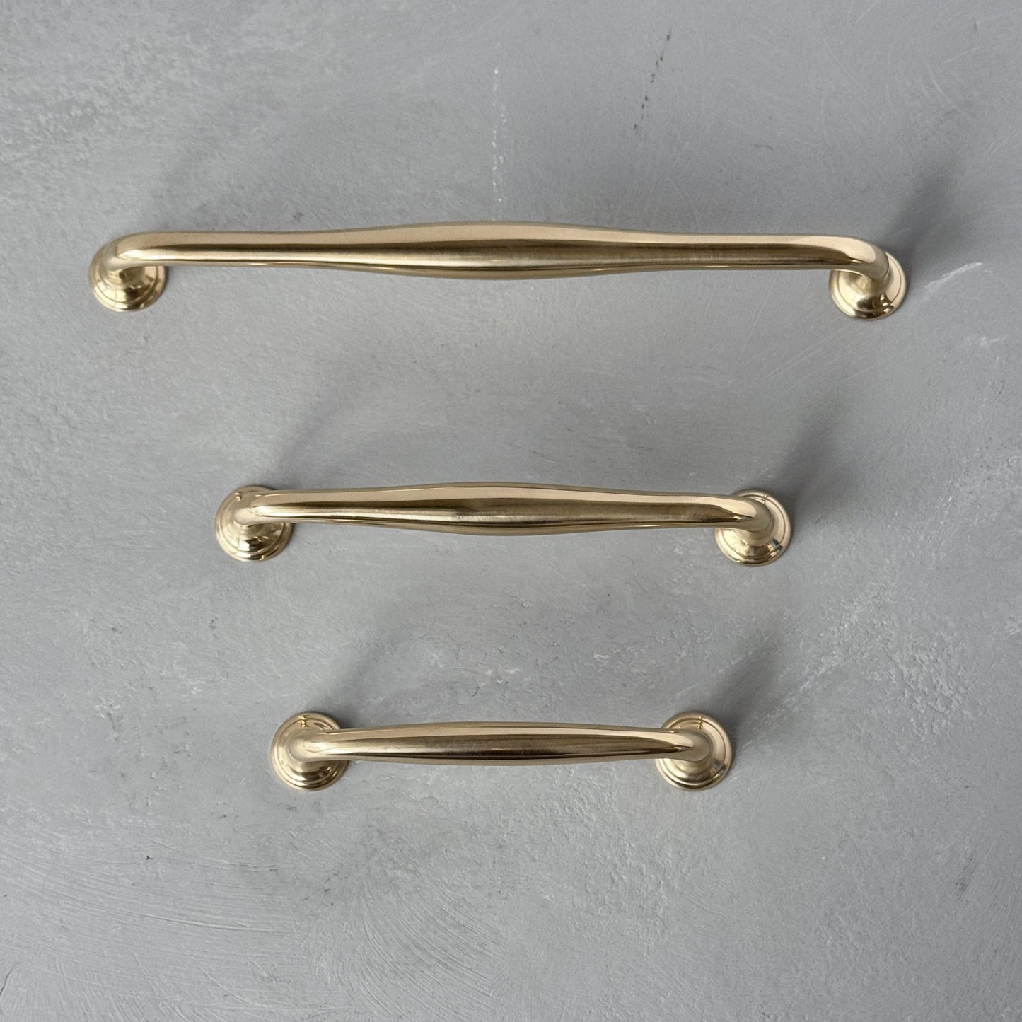 Solid Brass Retro Pull handle - AMBLE