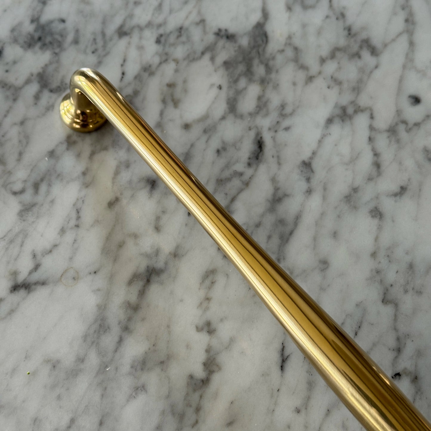 AMBLE Appliance Pull 384mm CTC Brass handle