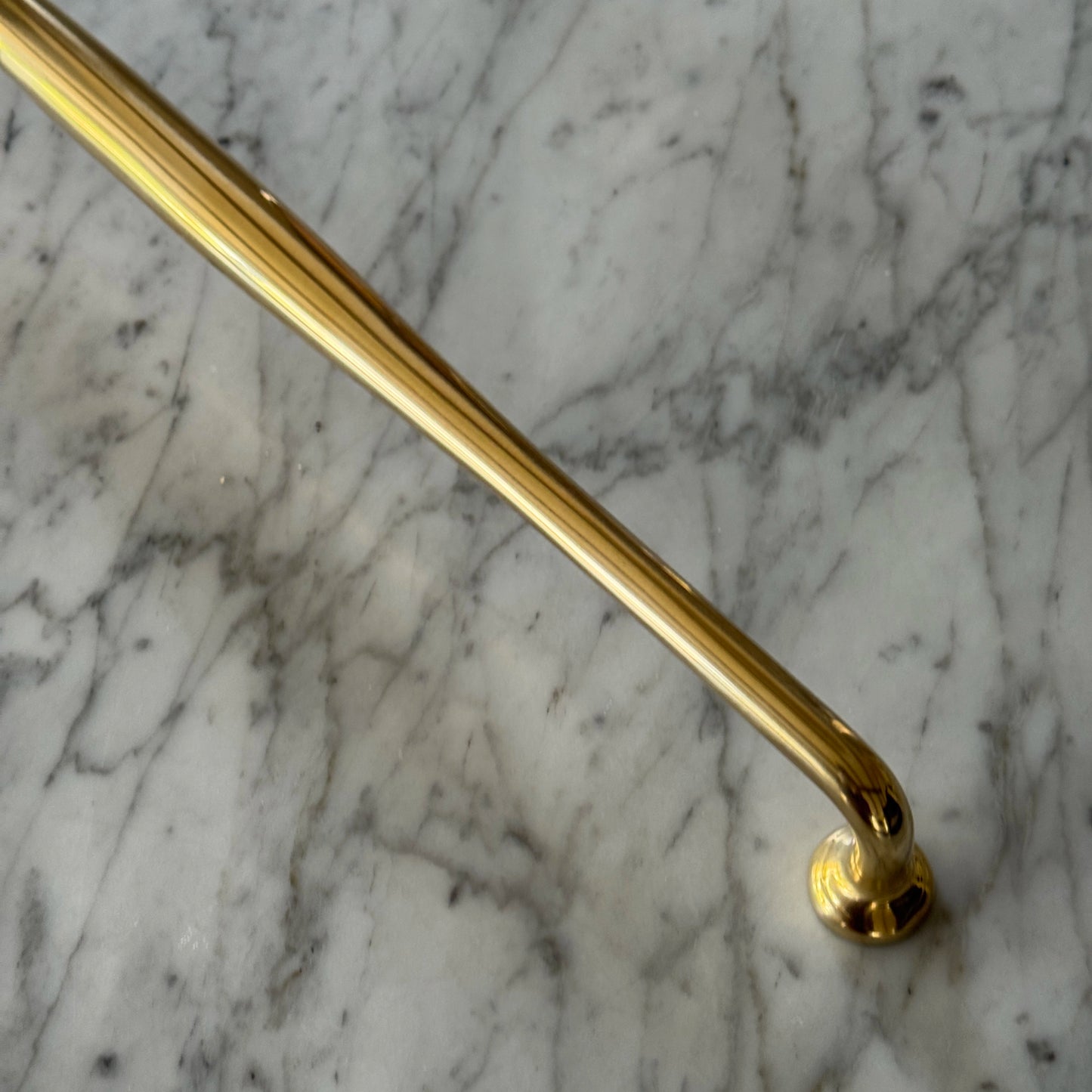 AMBLE Appliance Pull 384mm CTC Brass handle