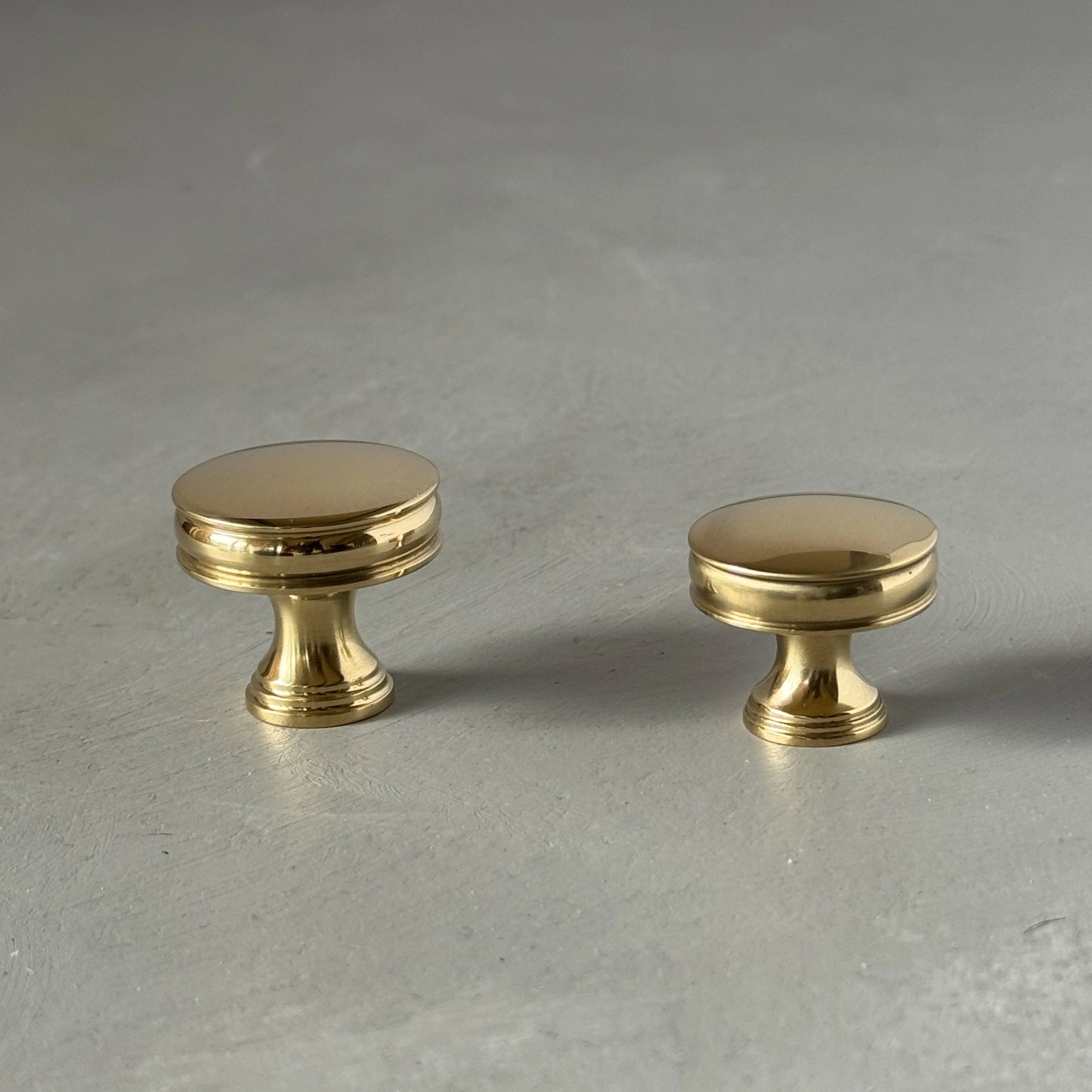 Solid Brass Bevelled Round Knob with Grooves - DURHAM