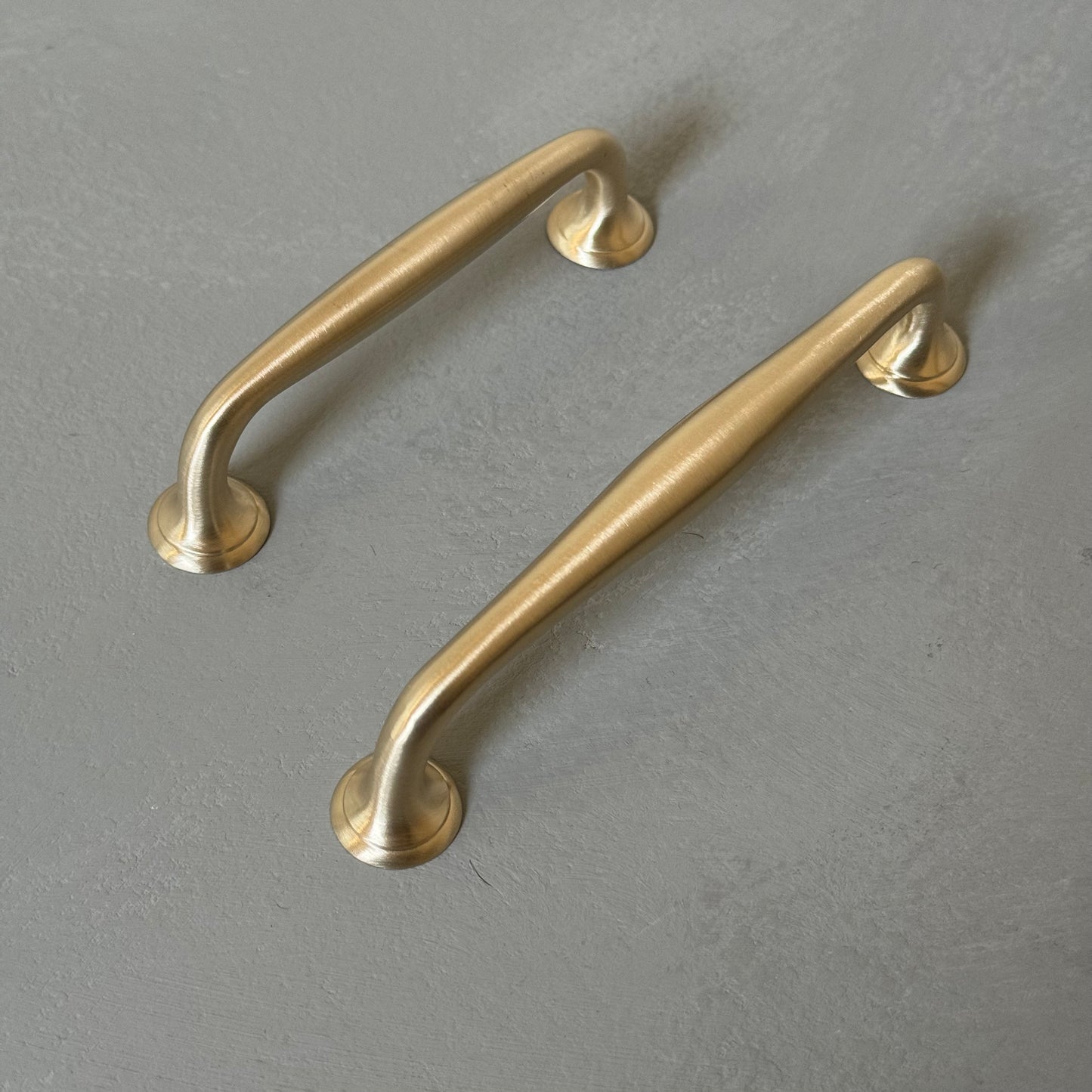 Solid Brass Retro Pull handle - AMBLE