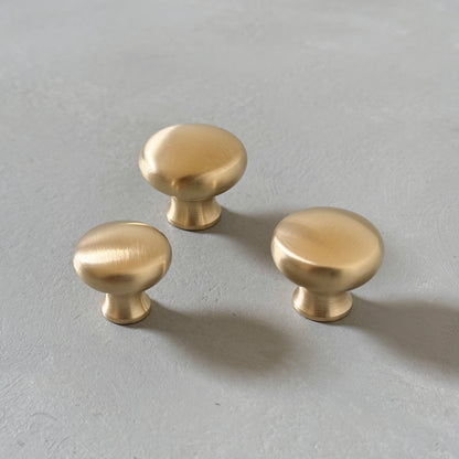 Solid Brass Mushroom Round Knobs - HERIOT