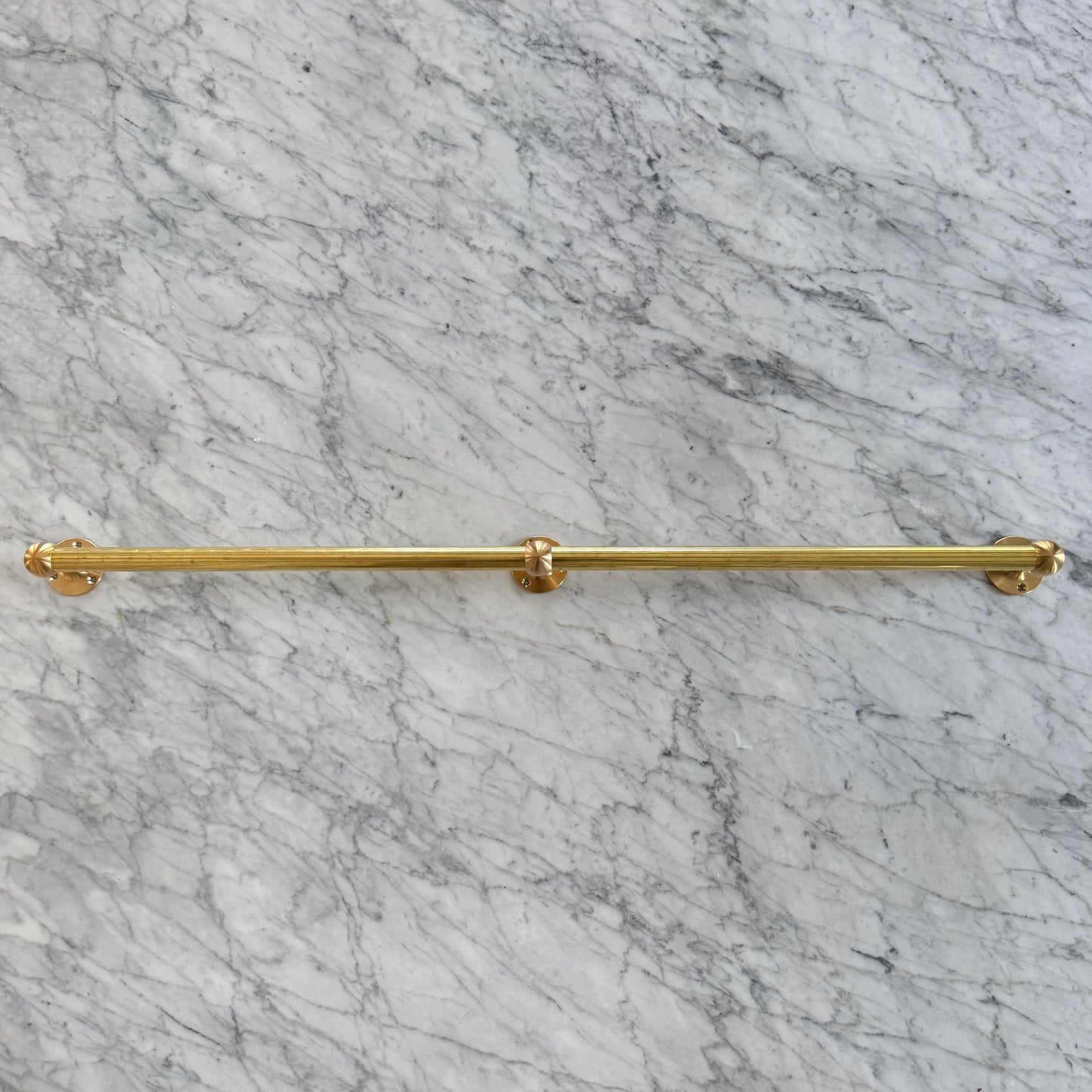 Brass Pot/Picture Rail Unlacquered