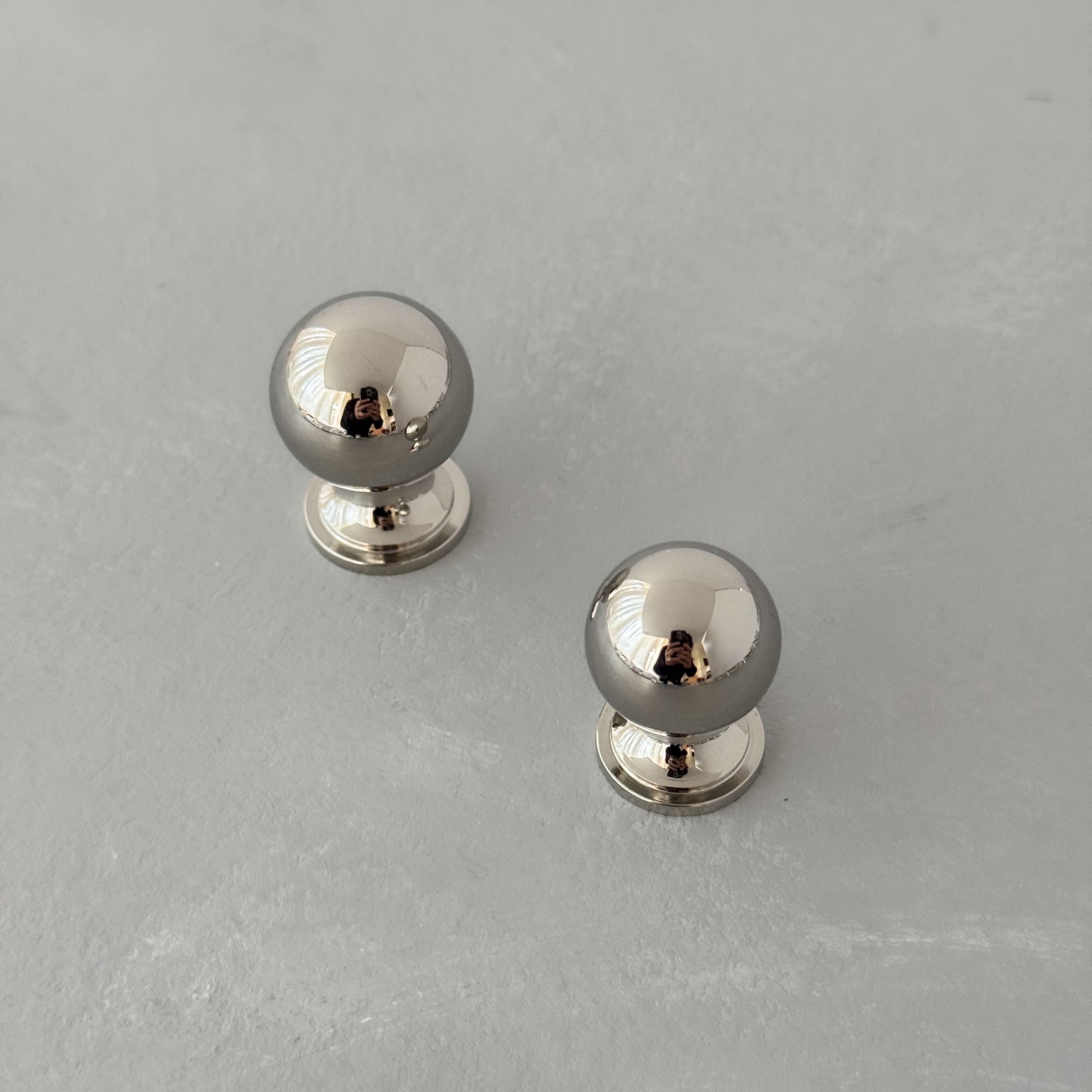 finish:polished-nickel