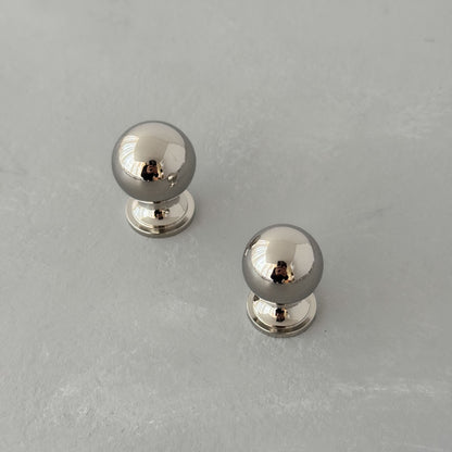 finish:polished-nickel