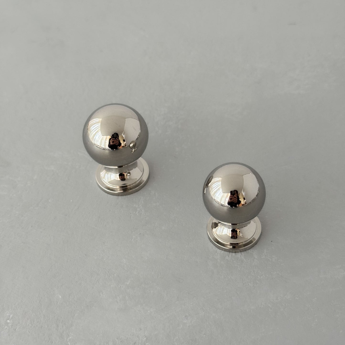 finish:polished-nickel