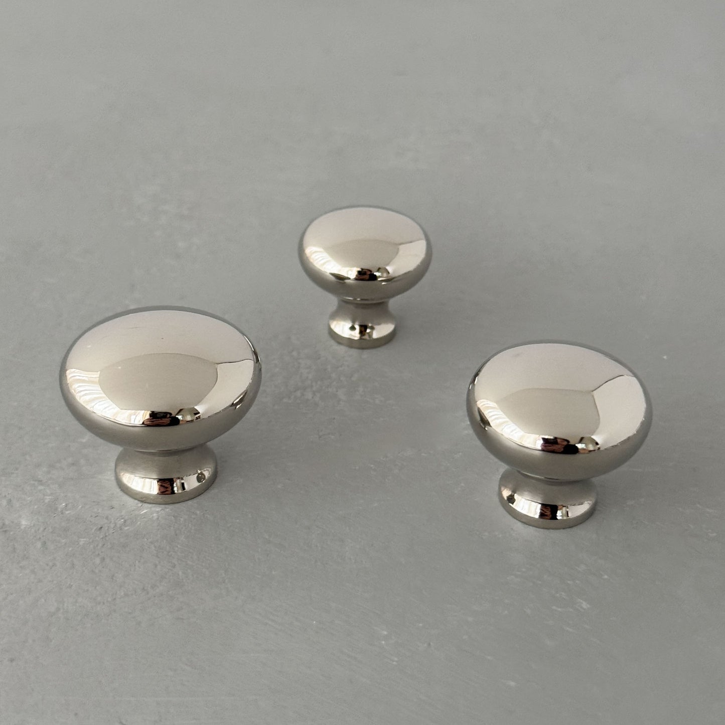 finish:polished-nickel