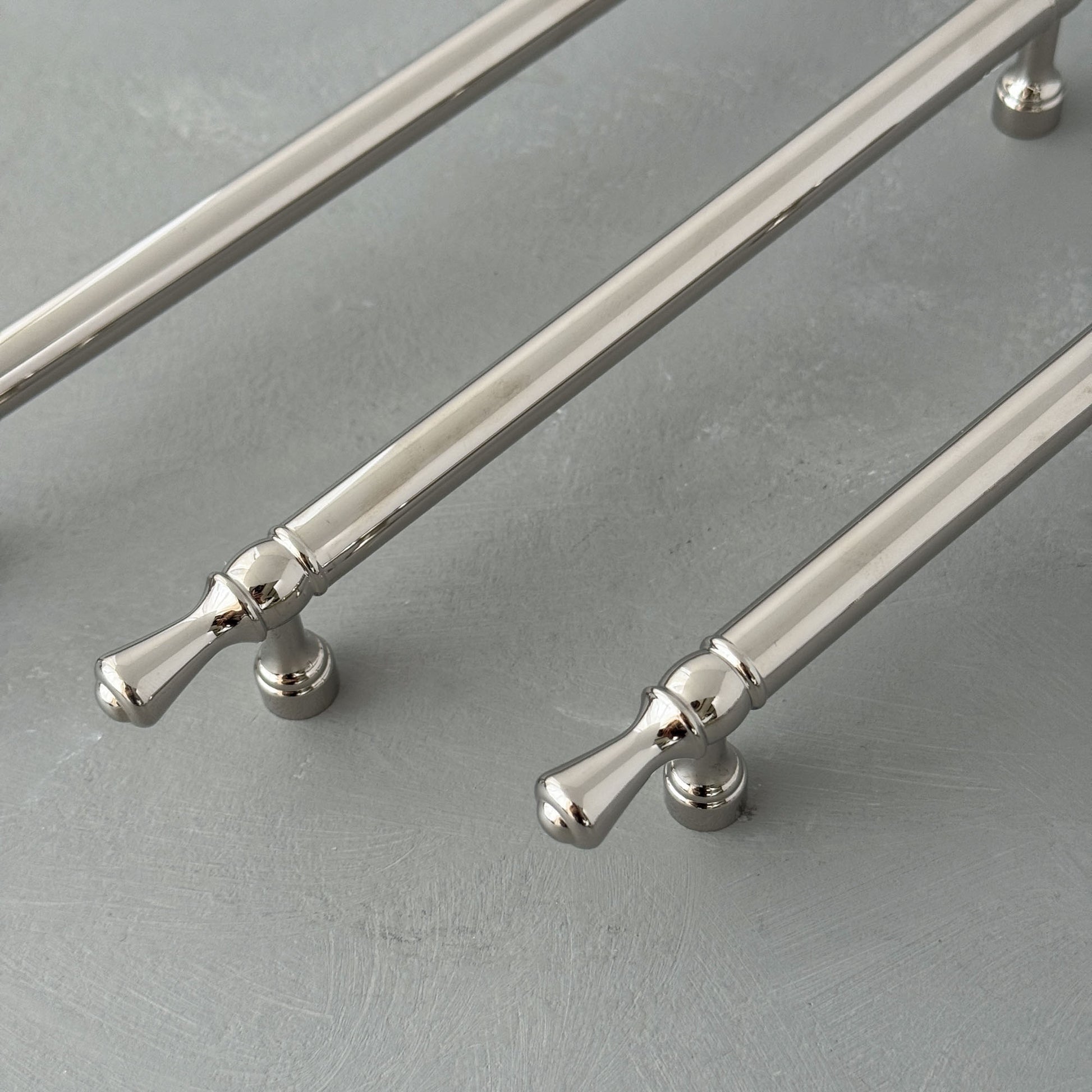 finish:polished-nickel