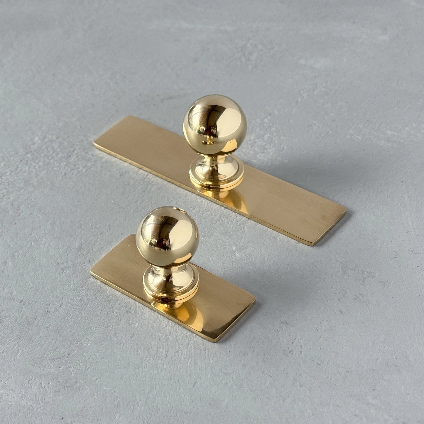 Solid Brass ISLINGTON Knobs