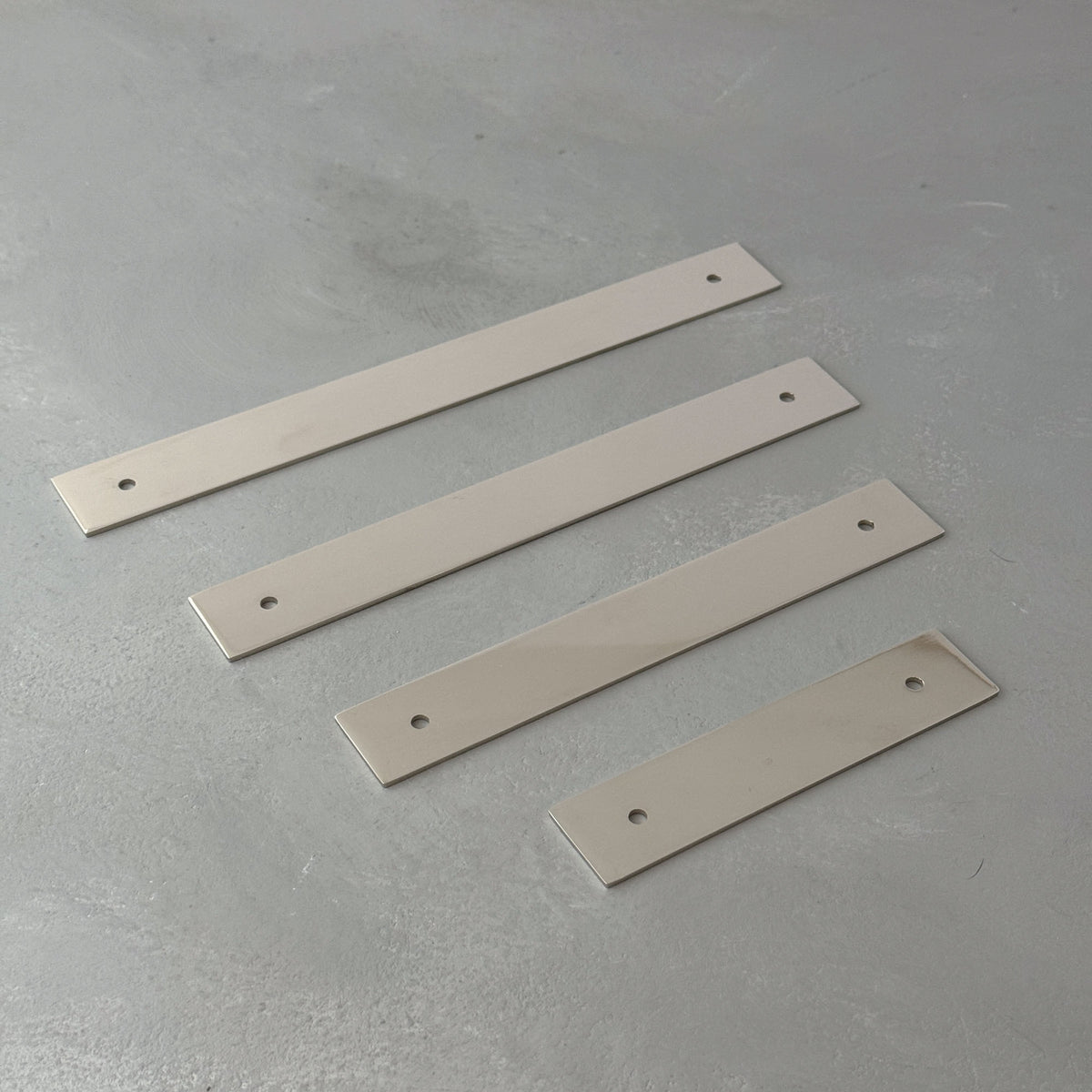 finish:polished-nickel