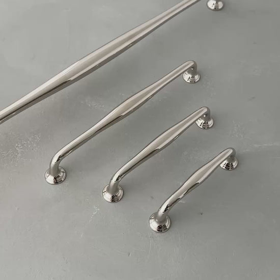 finish:polished-nickel