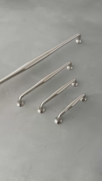 finish:polished-nickel