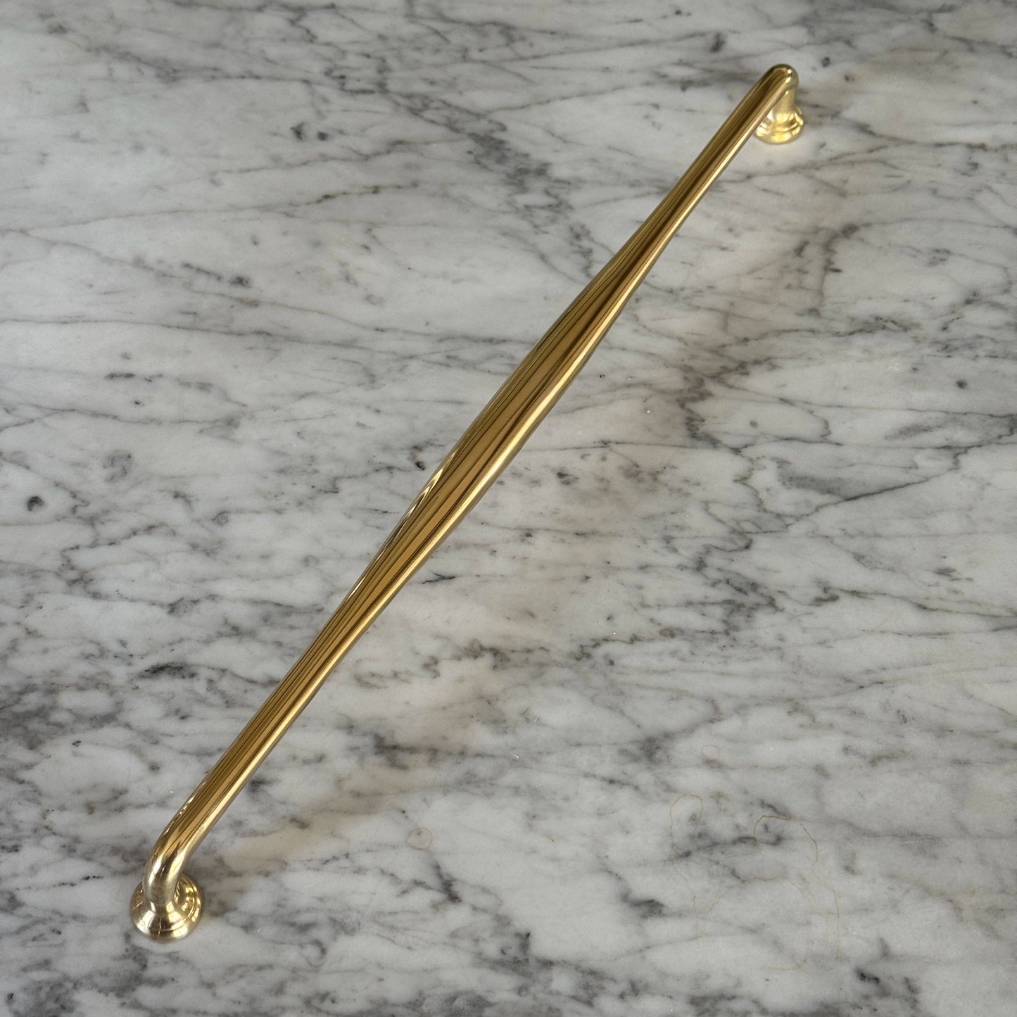 AMBLE Appliance Pull 384mm CTC Brass handle